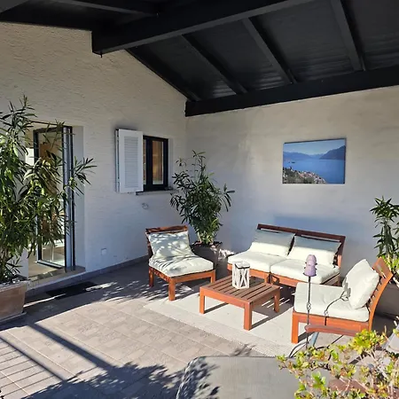 Lakeview Hideaway - Brissago