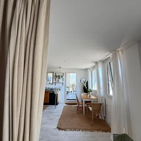 Apartment Lakeview Hideaway - *