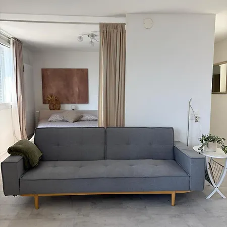 Lakeview Hideaway - * Brissago